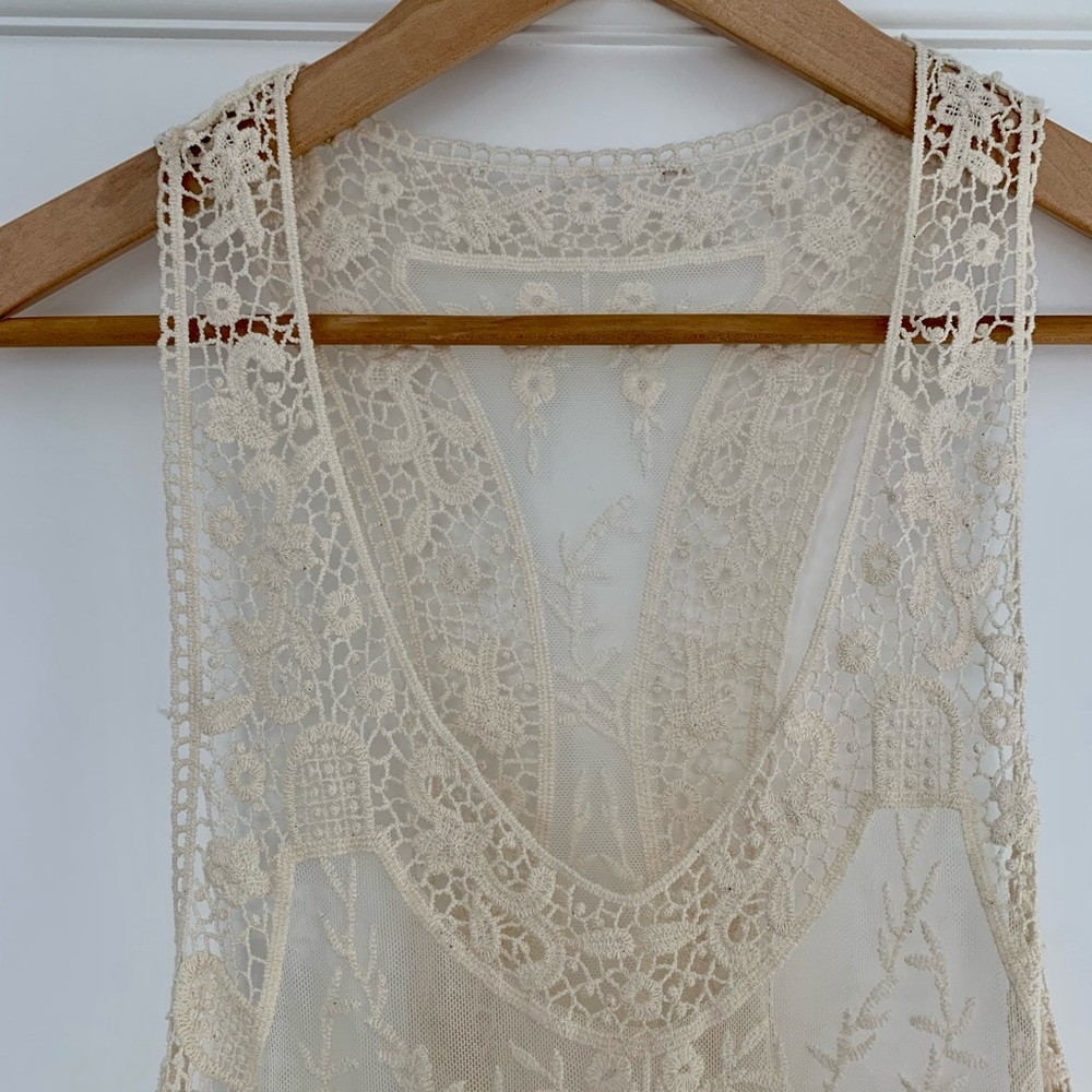 American Rag - Cream Lace Tank - Size Small - Picture 2 of 6